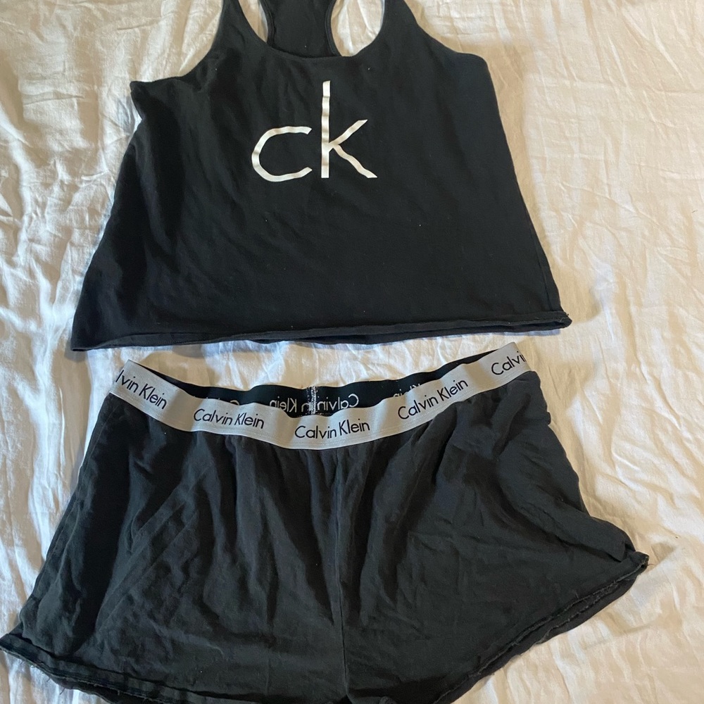 CK sleepwear